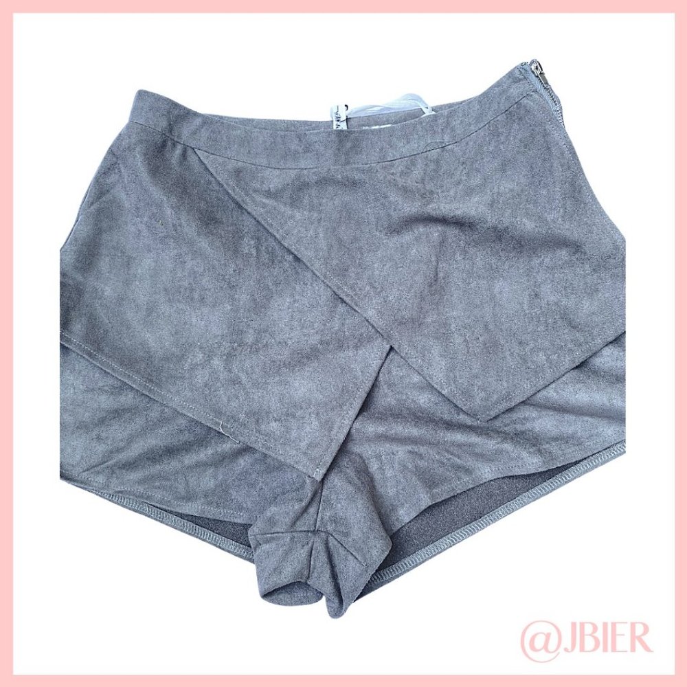 LF The Brand Grey Suede Skort